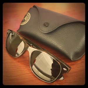 Ray-Ban New Wayfarer Tortoiseshell Sunglasses